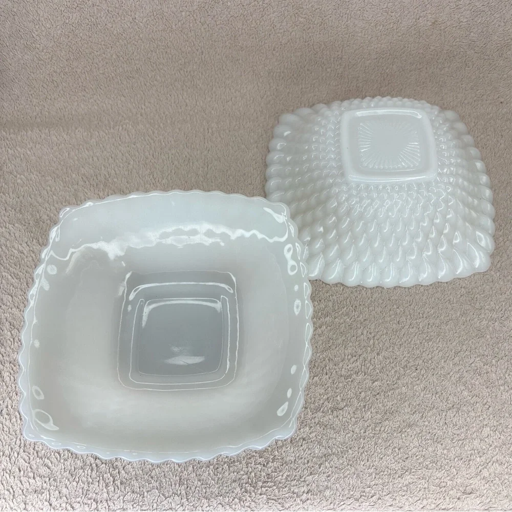 Vintage Milk Glass Square Bowls Set of 2 White Diamond Hobnail Pattern Retro VTG